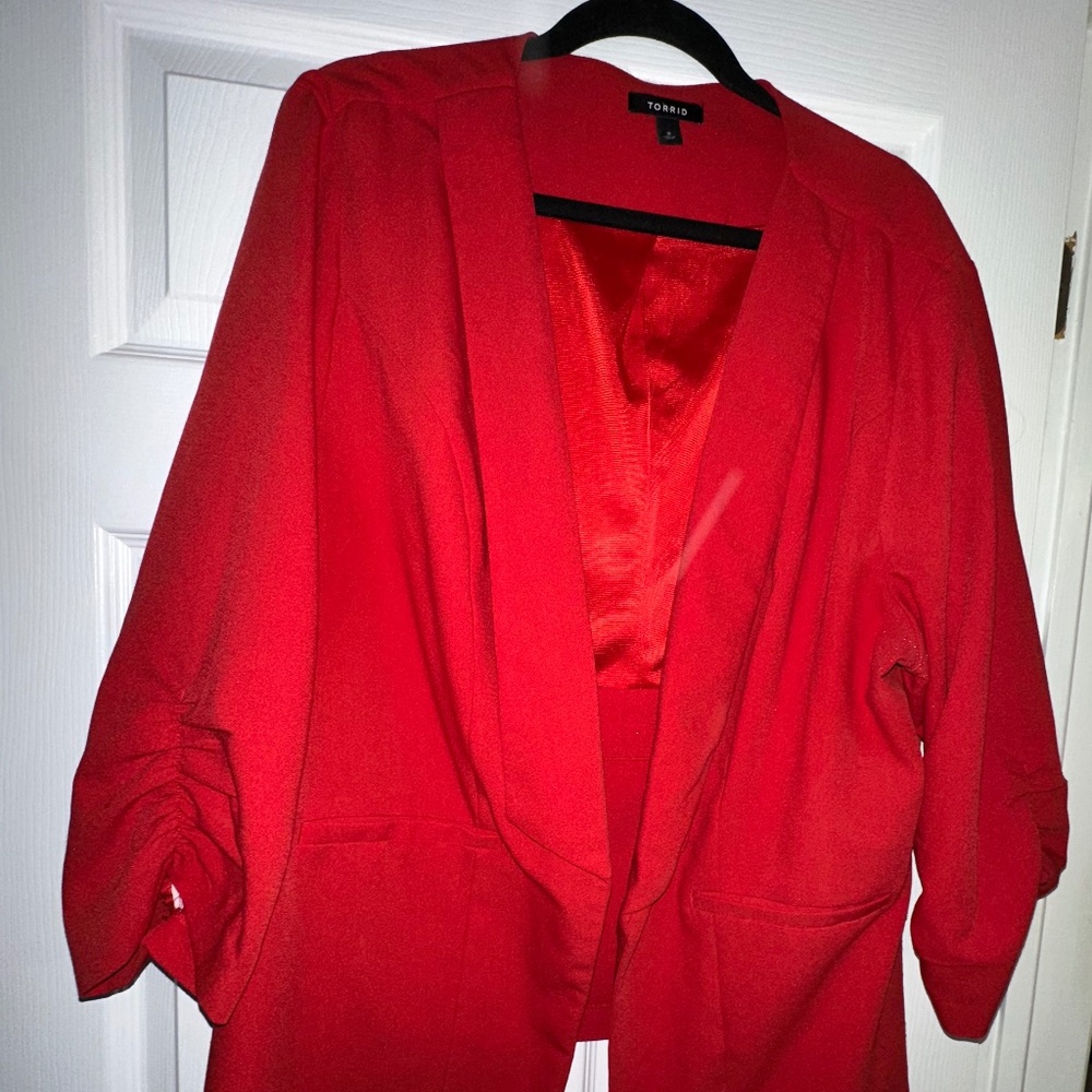 Torrid Red Fitted Open Jacket – Size 3